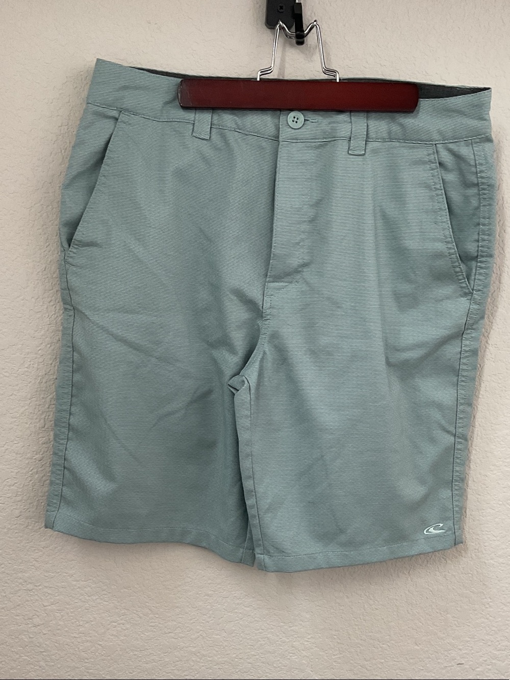 O’Neill Men's Light Blue Shorts -Size 32